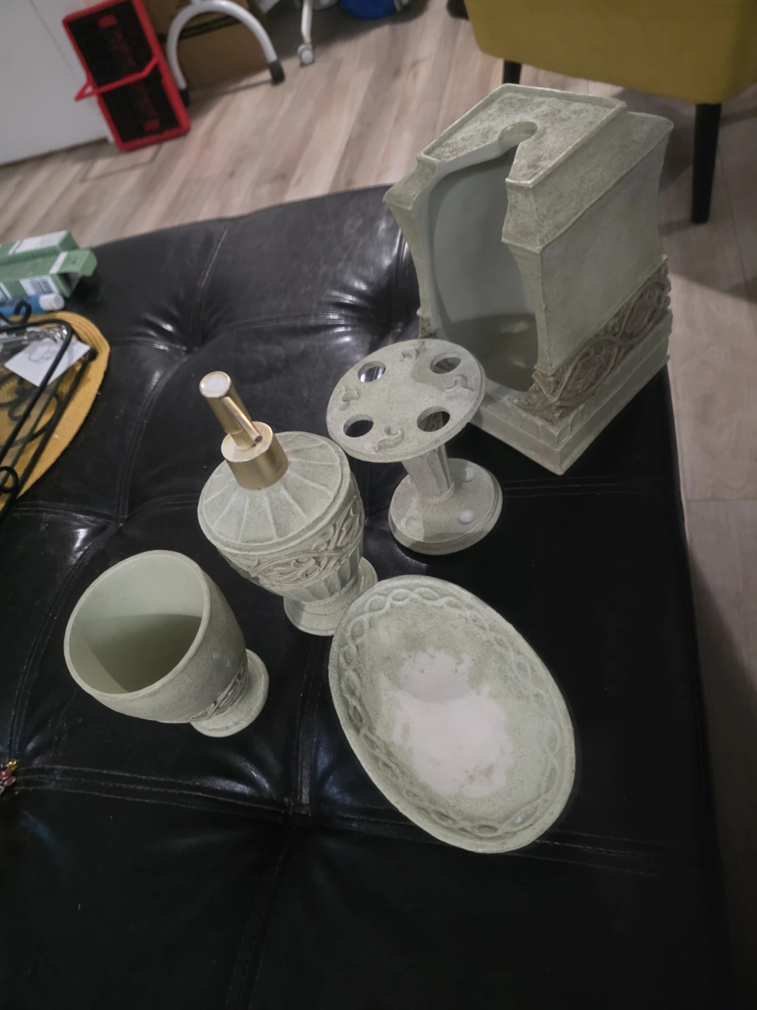 Bathroom Accessory Set