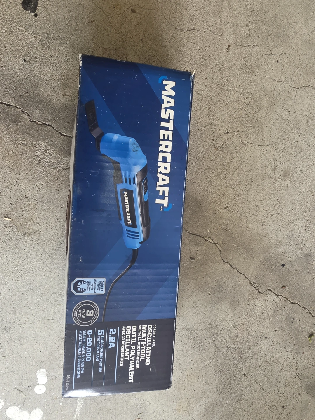 Mastercraft Oscillating Multi-Tool with 13 Accessories - photo 2