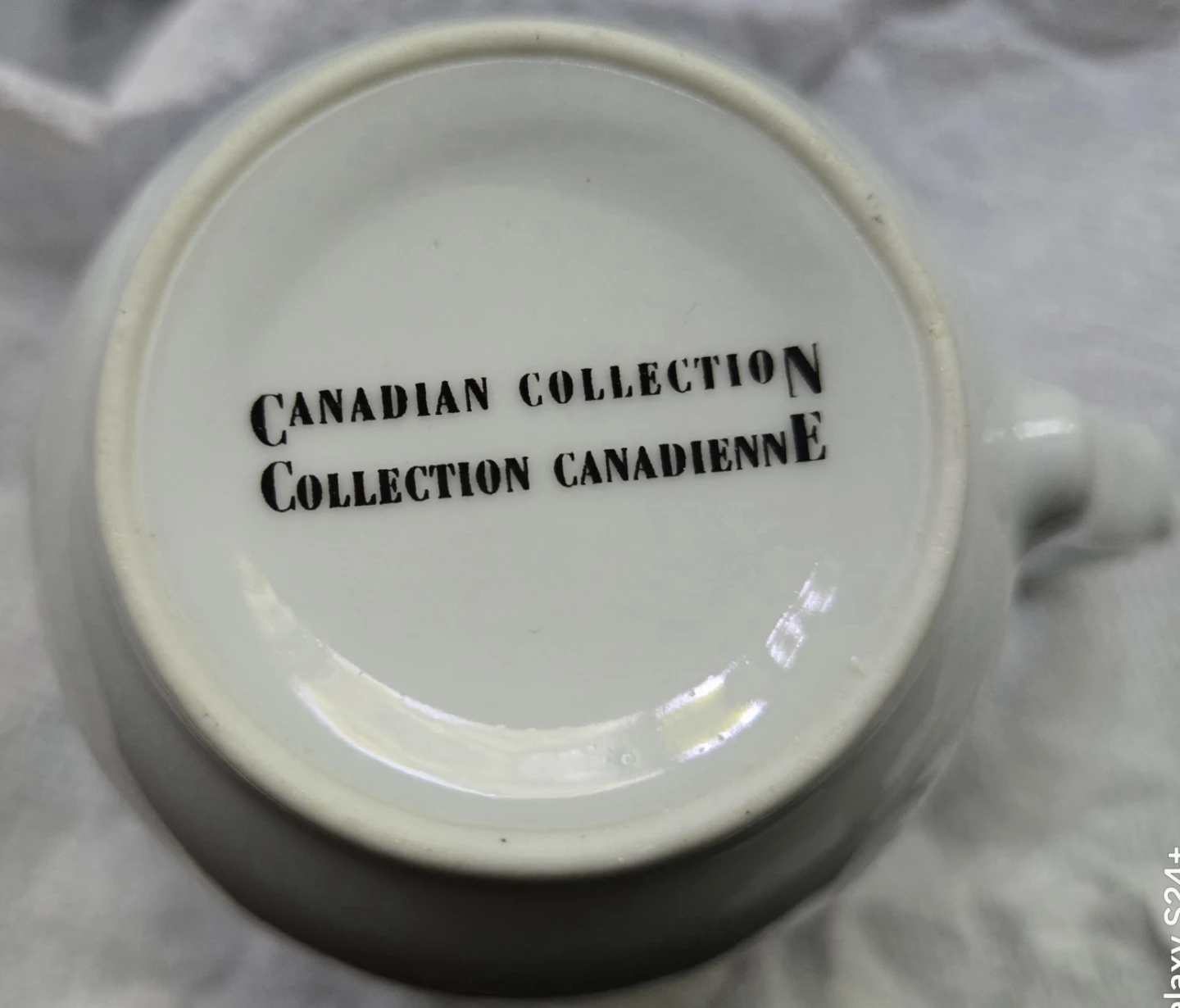 Canadian Collection Mugs with Lids - Ontario & Quebec Flags - photo 3