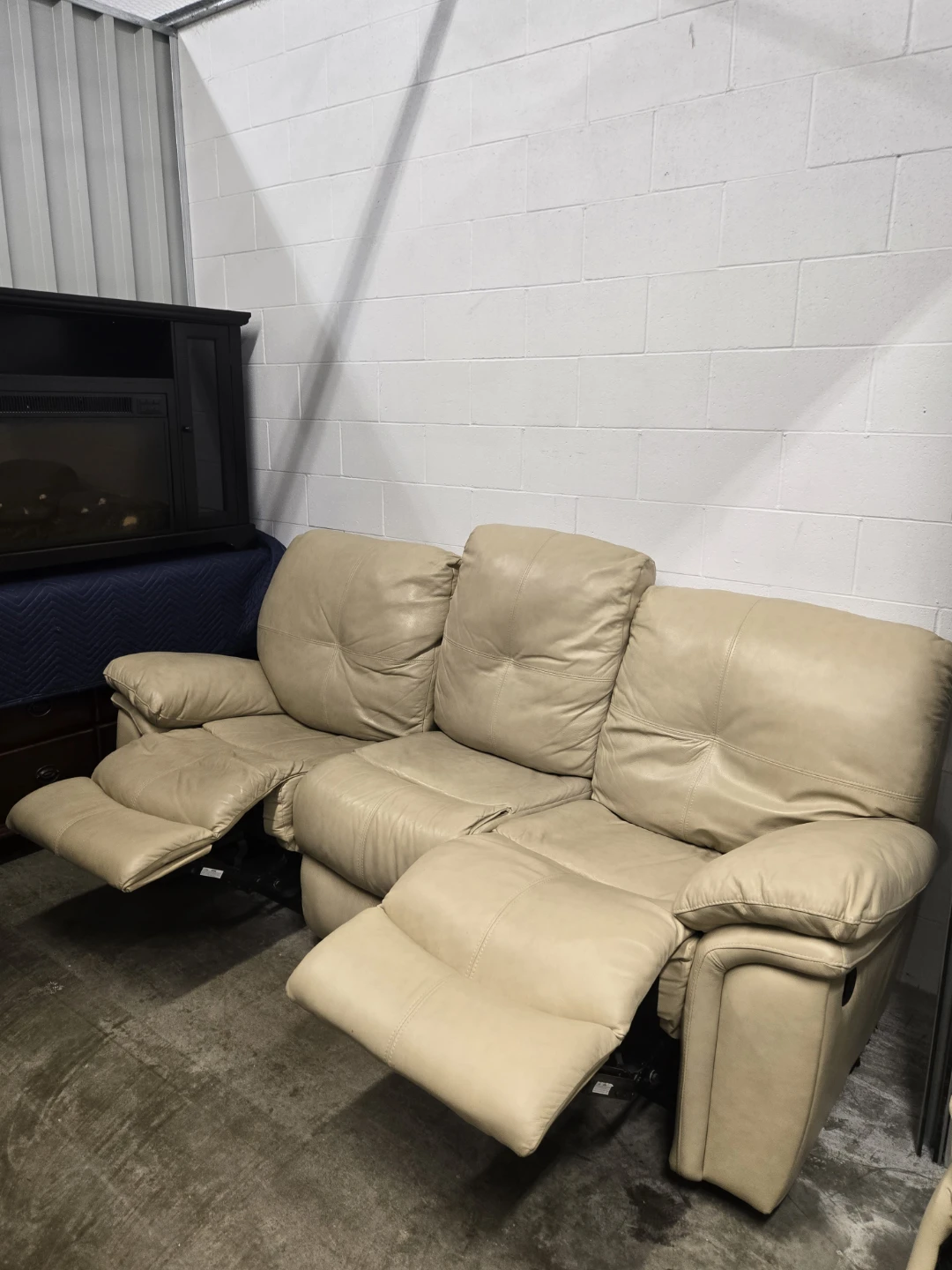 Beige Leather 3-Seat Reclining Sofa