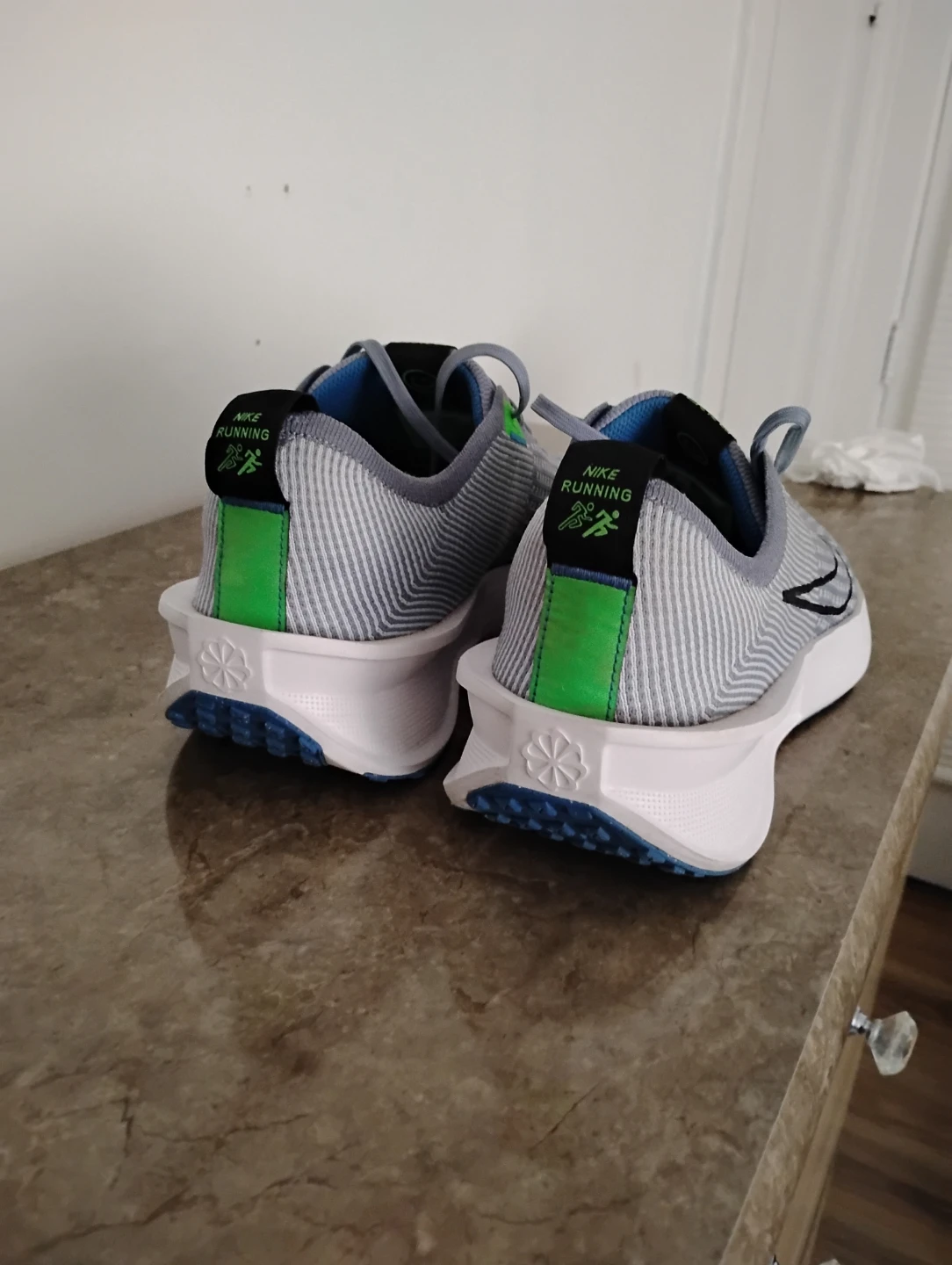 Nike Running Shoes - photo 2
