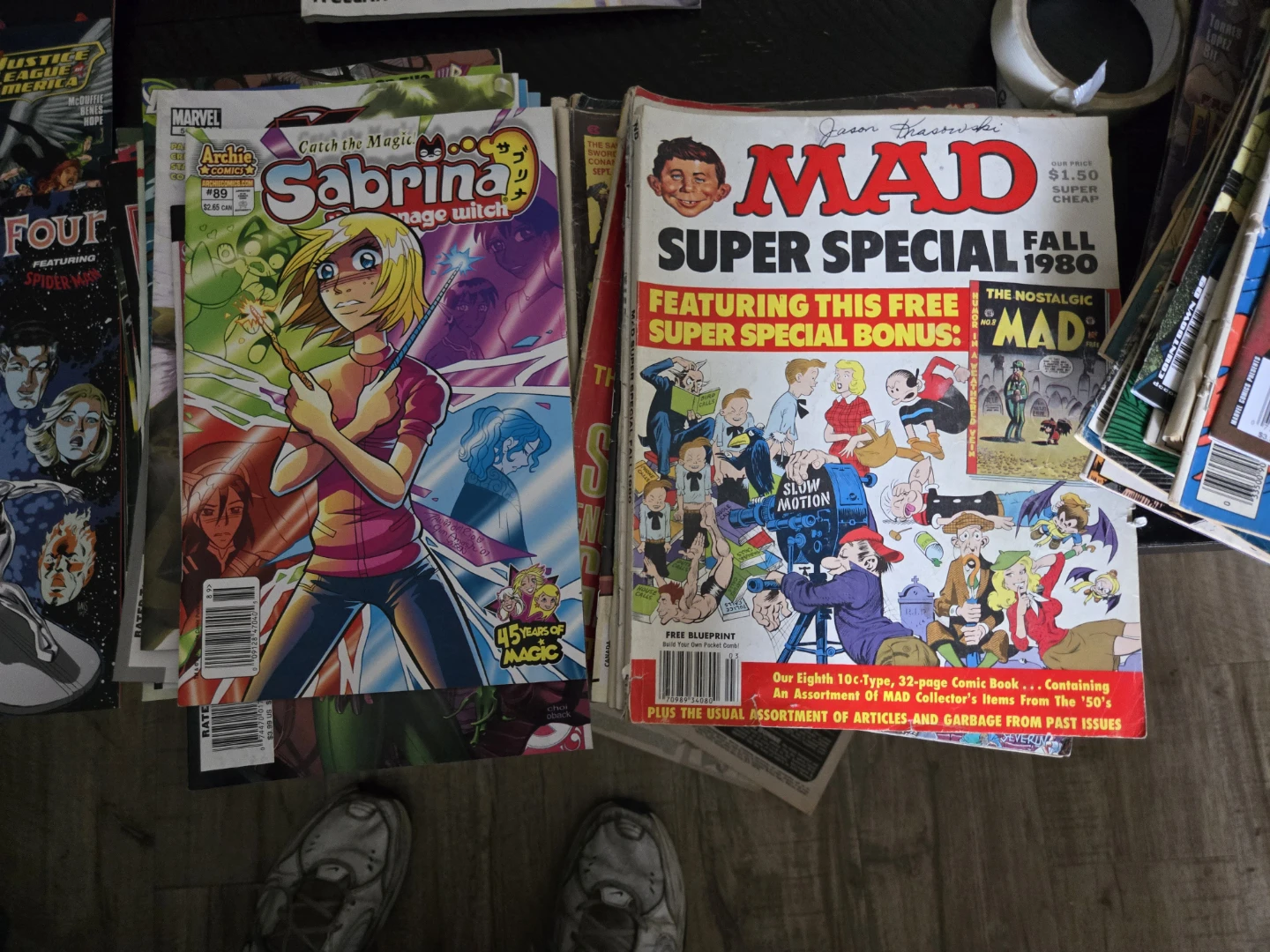 Assorted Comic Books - Marvel, DC & More - photo 2