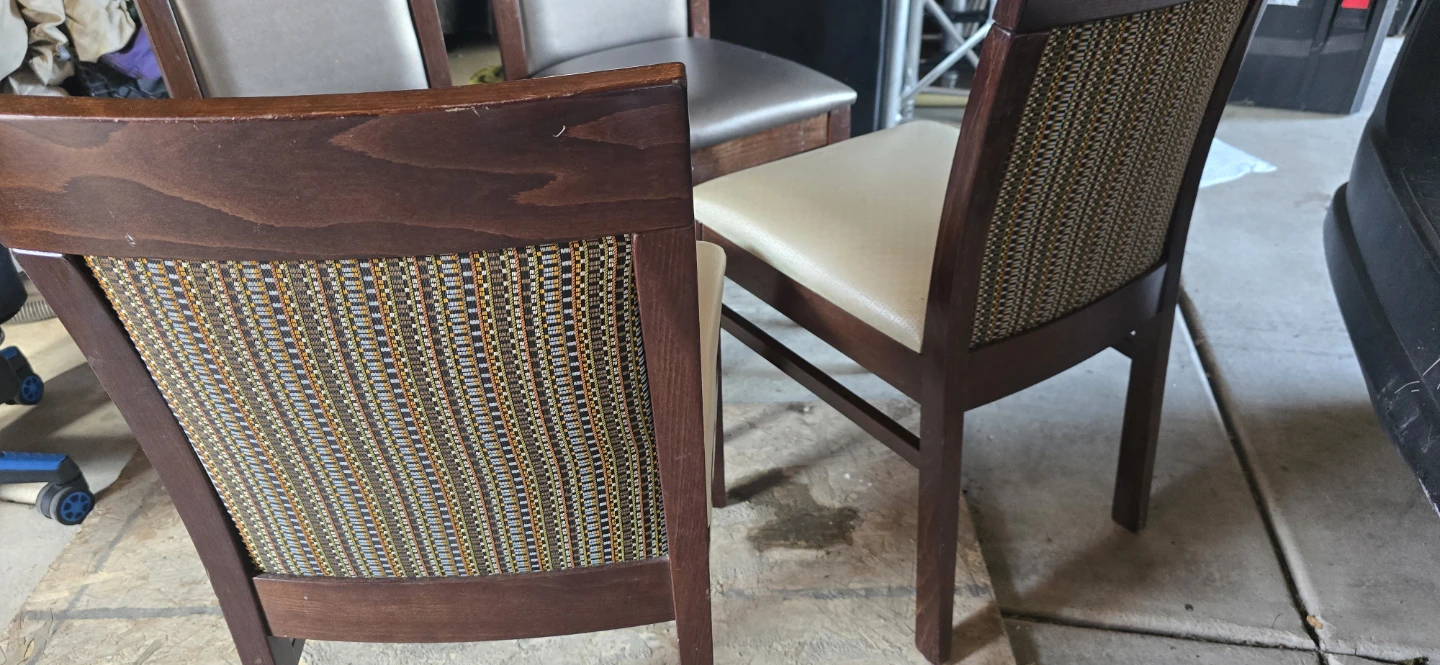 Set of 4 Dining Chairs with Wooden Frames - photo 3