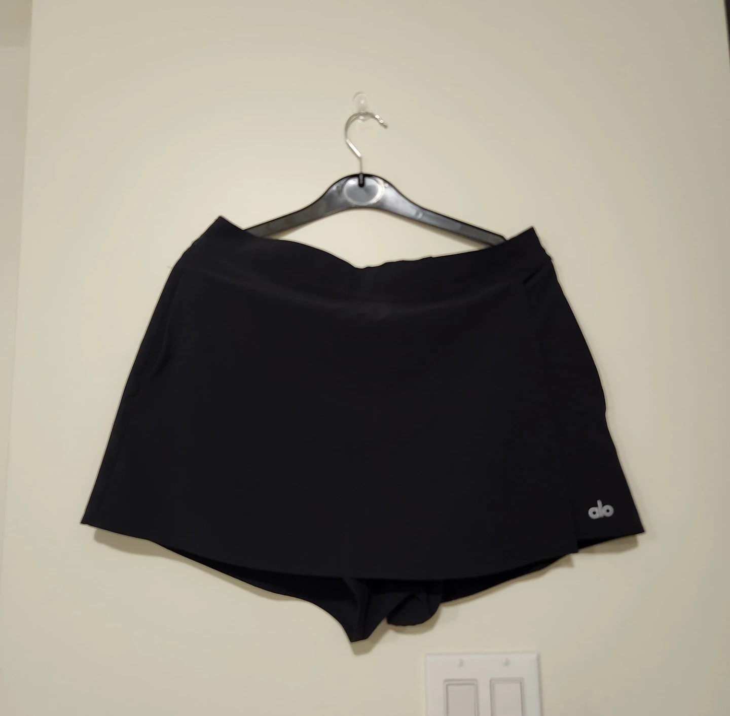 Alo Yoga Black Pleated Skort - photo 4