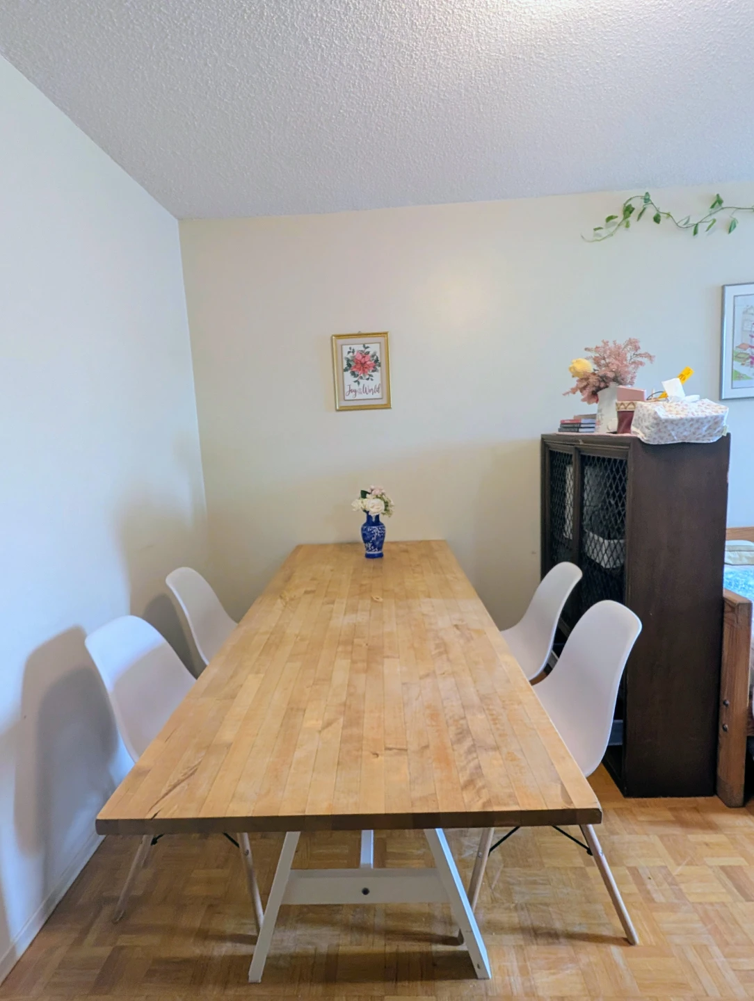Solid Wood 6-8 Seater Dining Table + 4 White Chairs Set