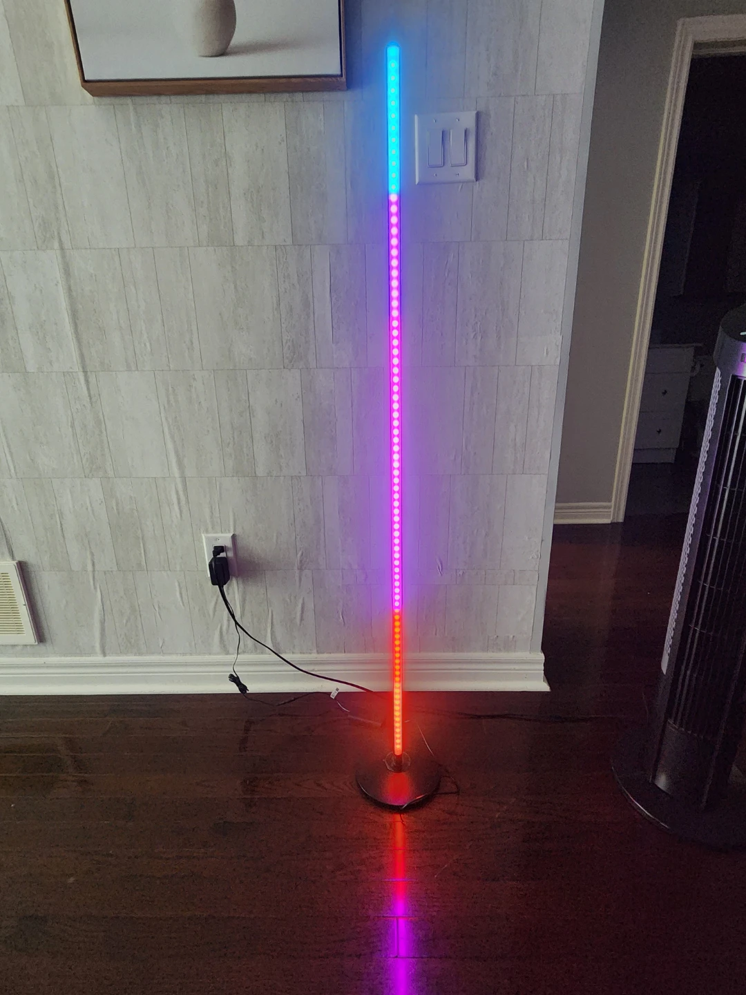 LED Floor Lamp - photo 2