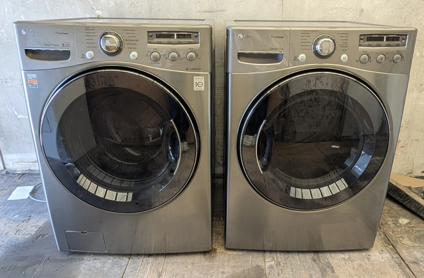 LG Front Load Washer and Dryer Set