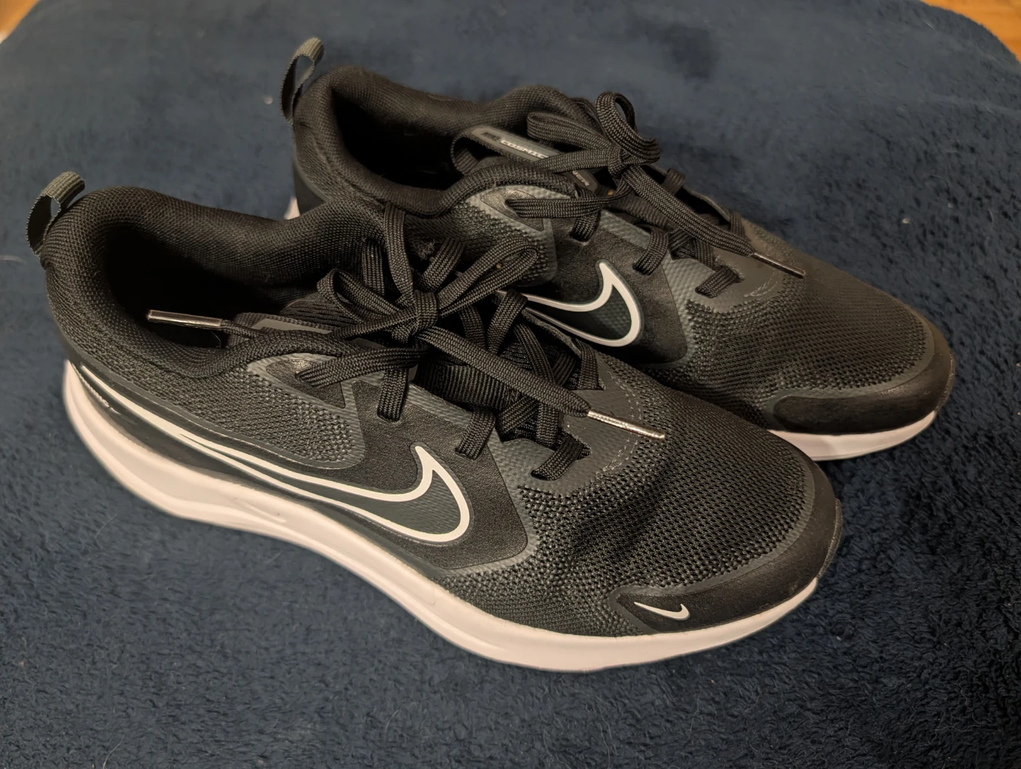 Nike Cosmic Running Shoes
