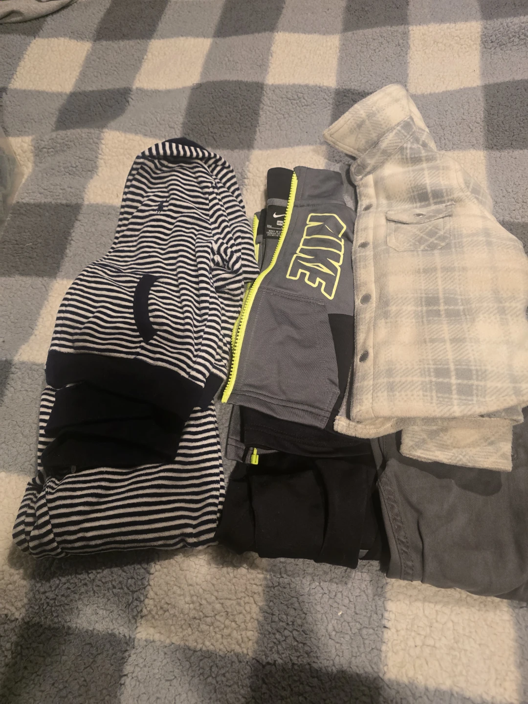 Boys 18 to 24 month jogging suits
