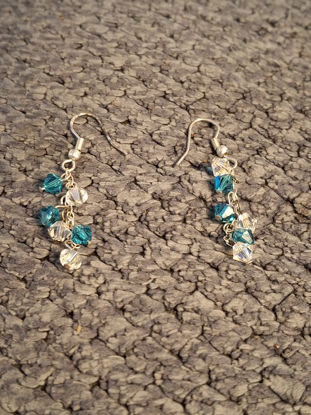 Teal and White Crystal Earrings - photo 3