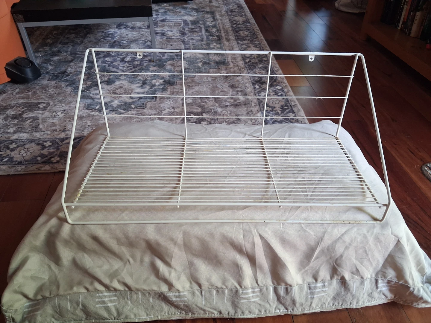 White Wire Wall Shelf