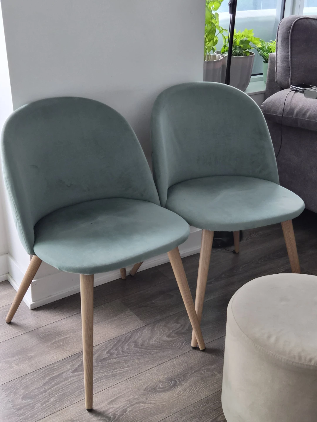 Velvet fabric Chair and ottoman - photo 3