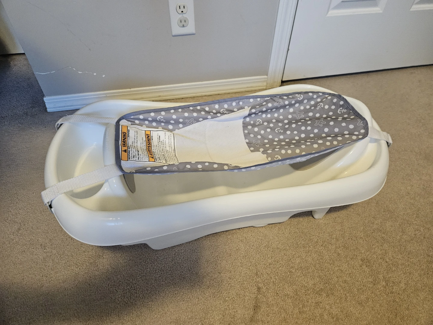 Very Clean Baby Bath Tub - photo 4