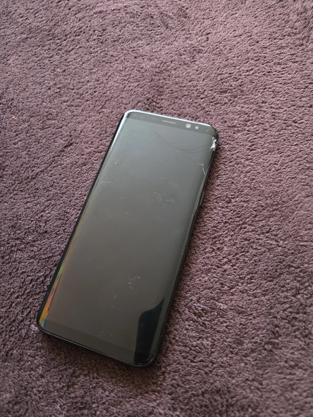 Samsung Galaxy S8 Cracked Screen - photo 3