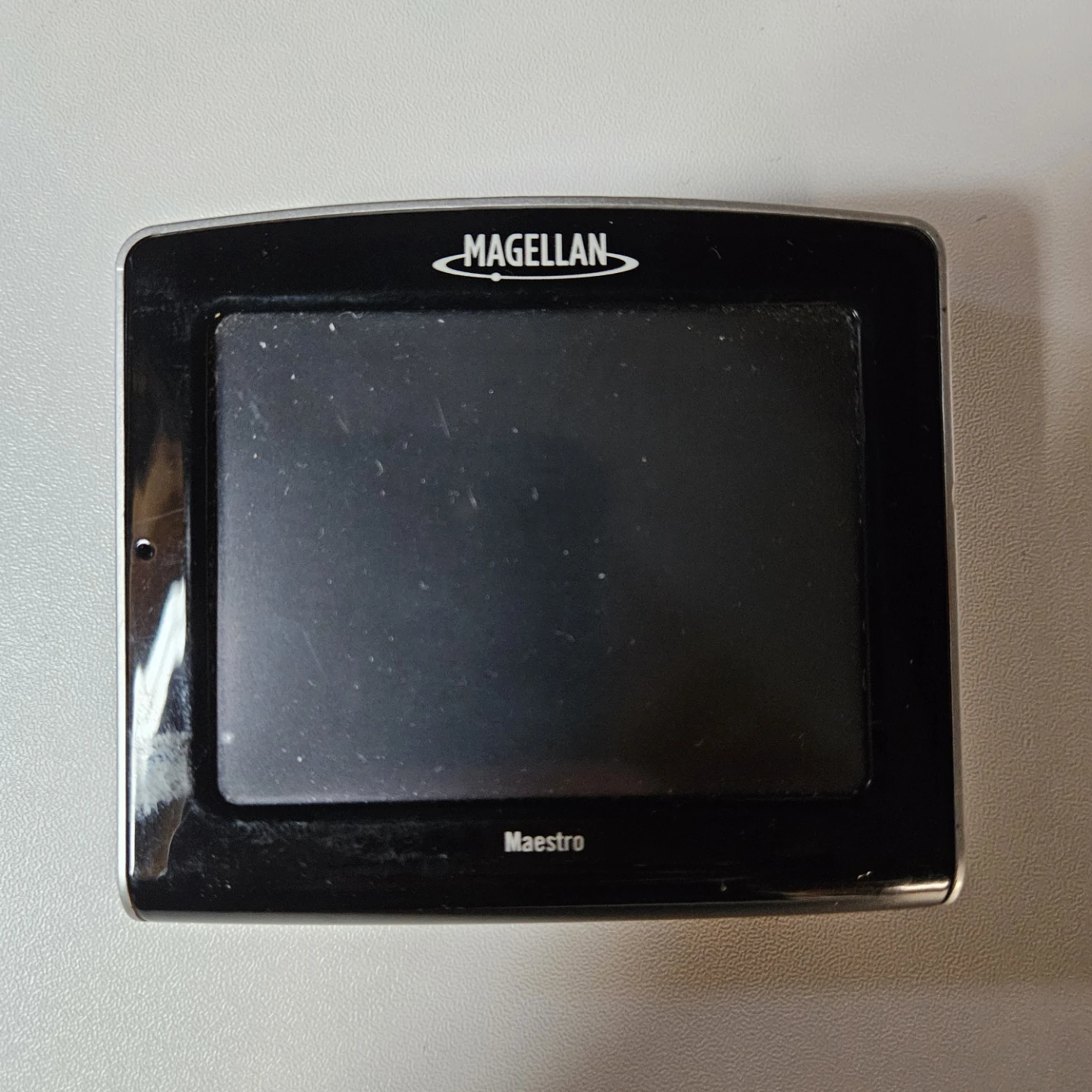 Magellan Maestro 3250 GPS Device with USB Cable - photo 3