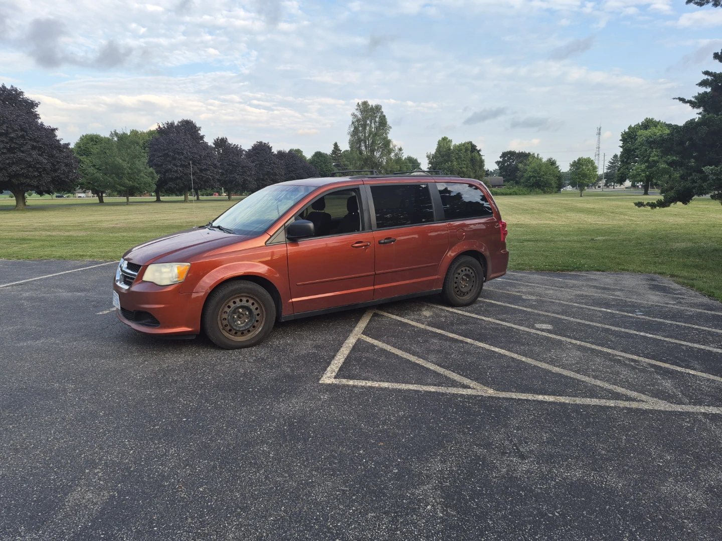 Dodge Grand Caravan Minivan - Orange
