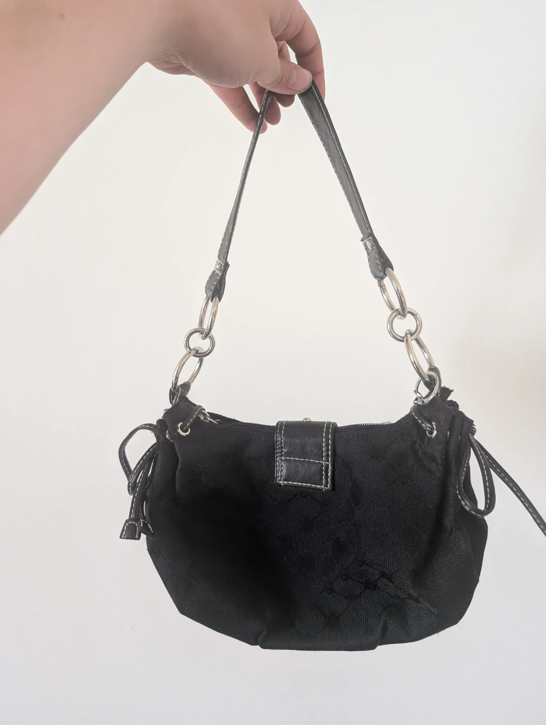Black Guess Shoulder Bag - photo 2