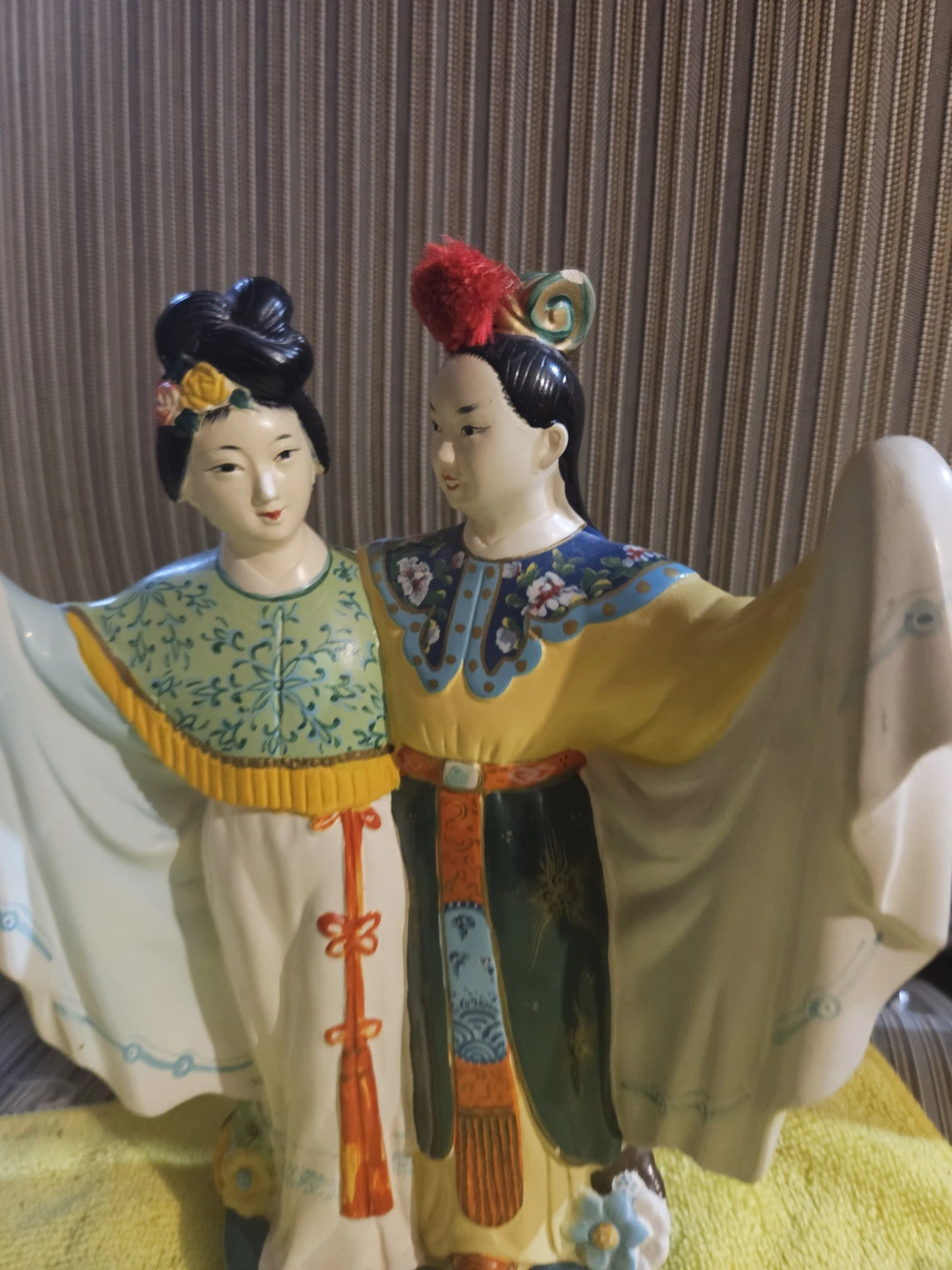 Vintage Porcelain Figurine - Two Women - photo 3