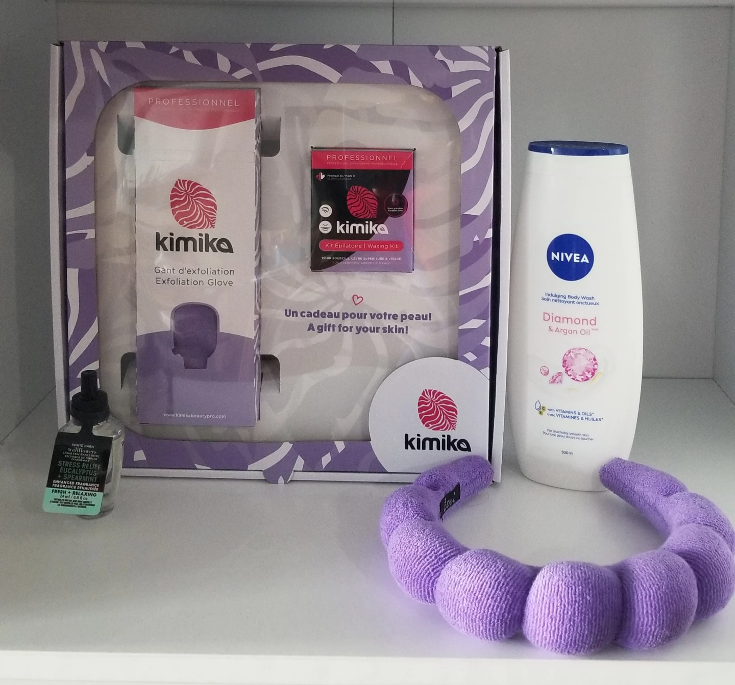 Kimika Gift Set and Assorted items