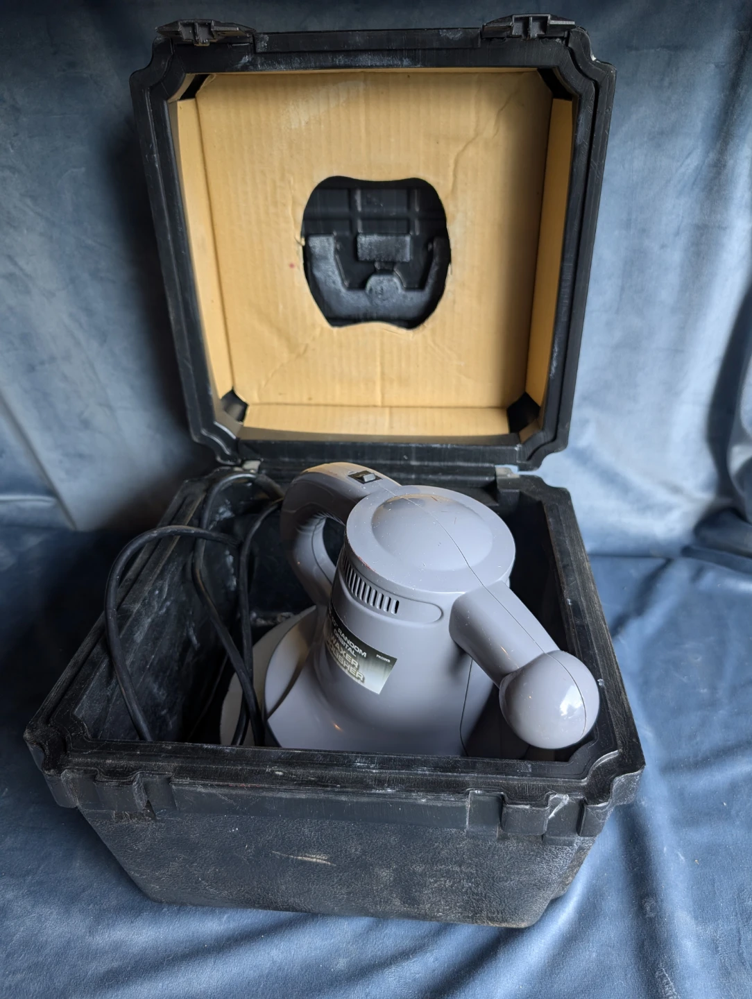 Genuine 10" Random Orbital Waxer Polisher with Case - photo 2