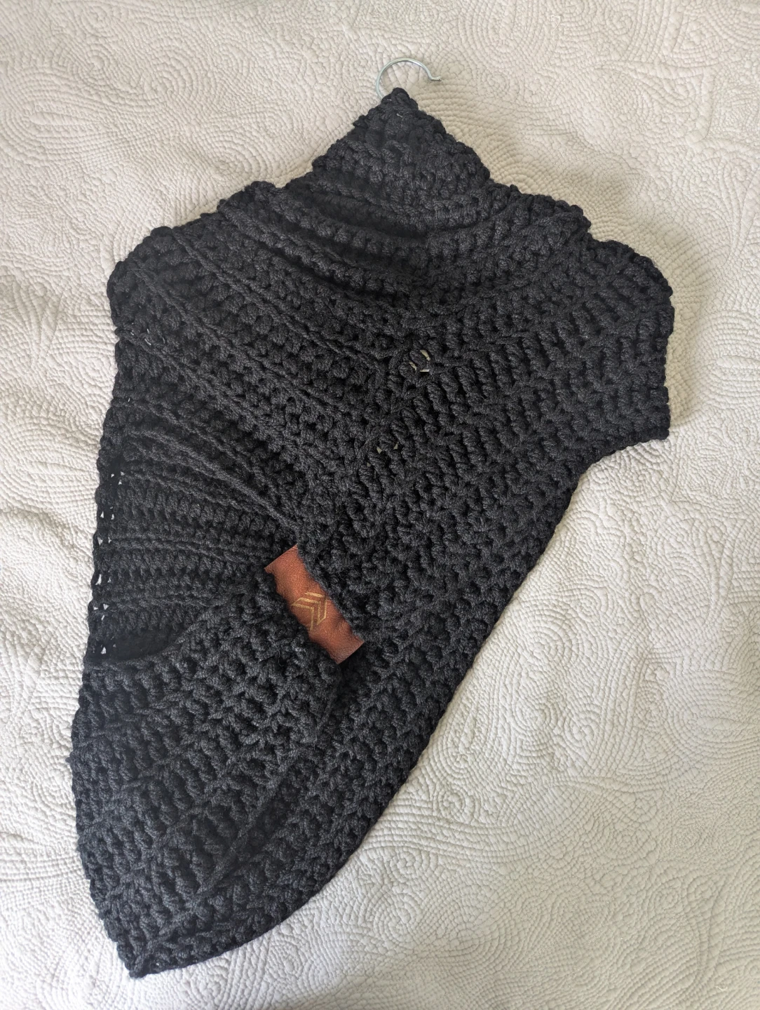 Crocheted cowl/hood/neck warmer, size small/medium - photo 2