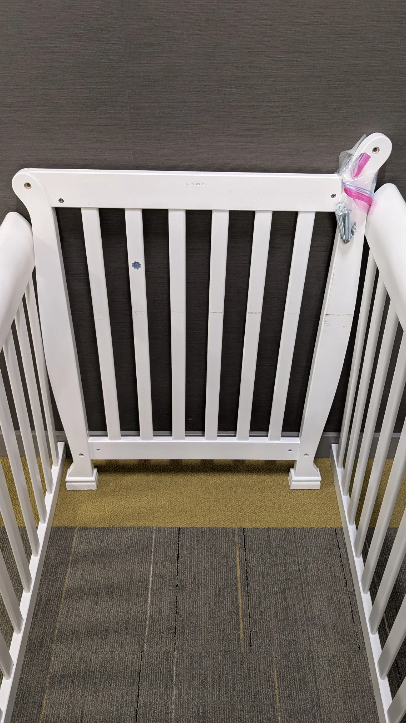 DaVinci Kalani 4-in-1 Mini Convertible Crib (White) - photo 3