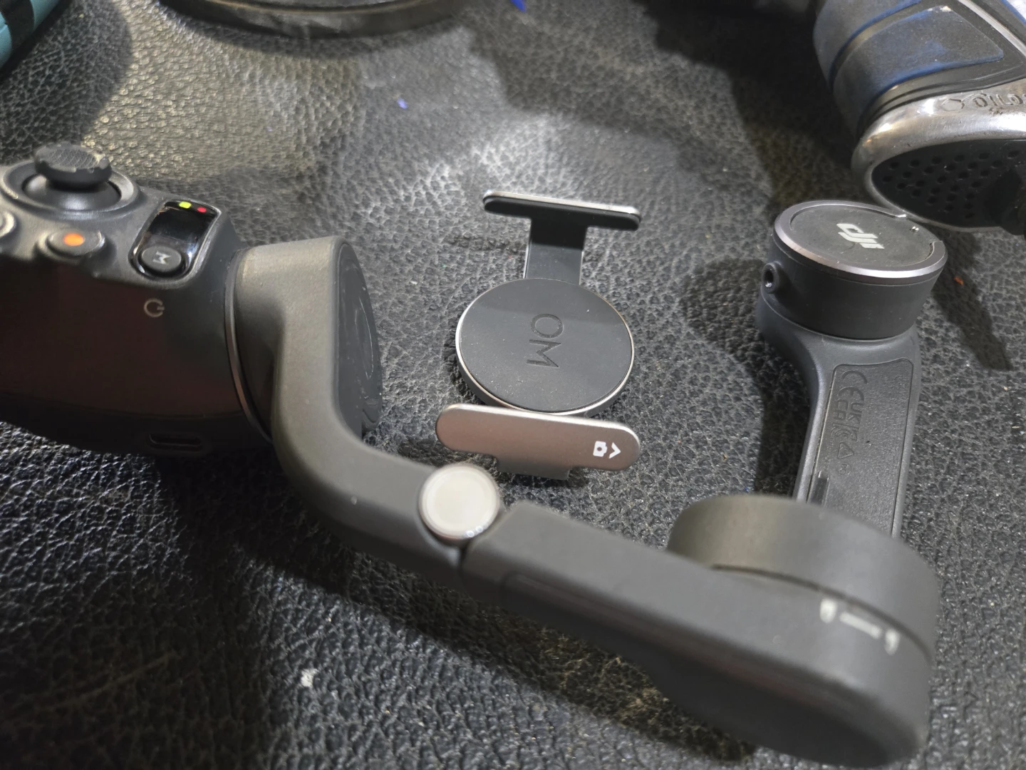 DJI OM 5 Smartphone Gimbal - photo 5