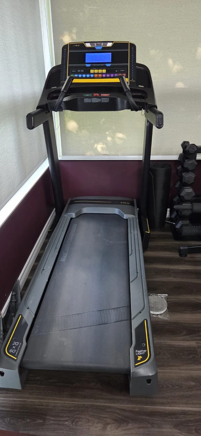 LIVESTRONG LS13.0T Treadmill - photo 3