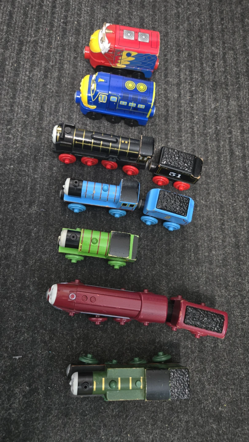 Wooden Toy Trains - Thomas & Friends and Chuggington - photo 2