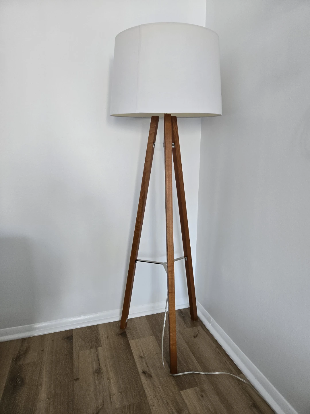 Wooden Tripod Floor Lamp with White Drum Shade