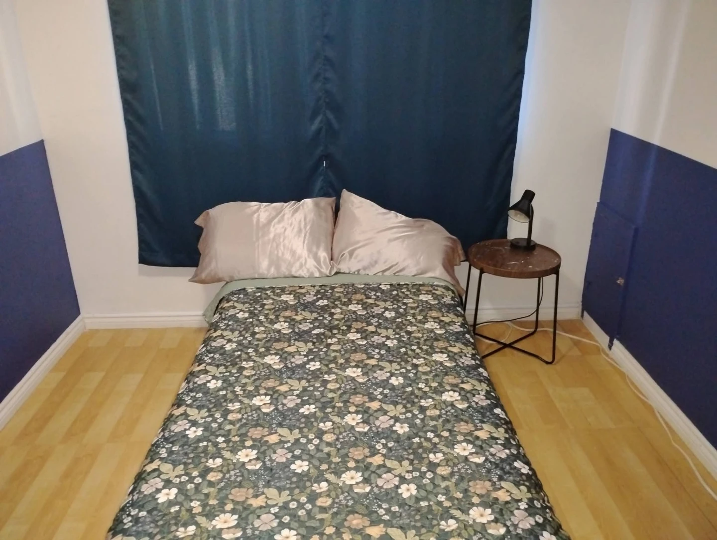 Room for rent available immediately