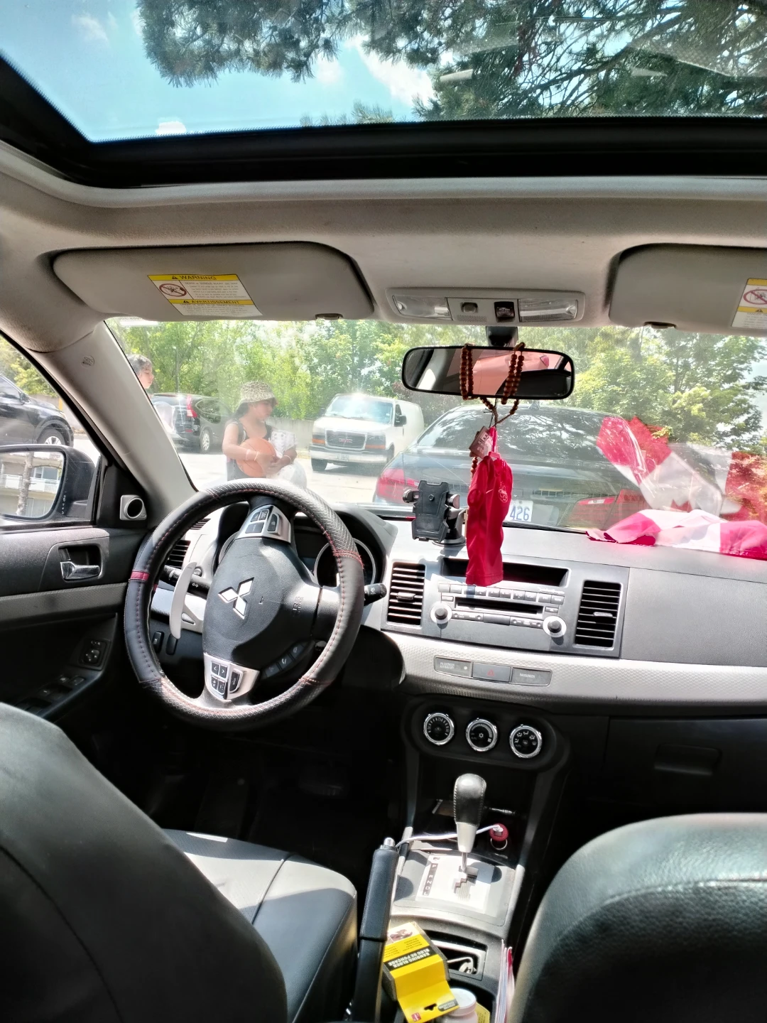 Mitsubishi Lancer Car Interior - photo 4