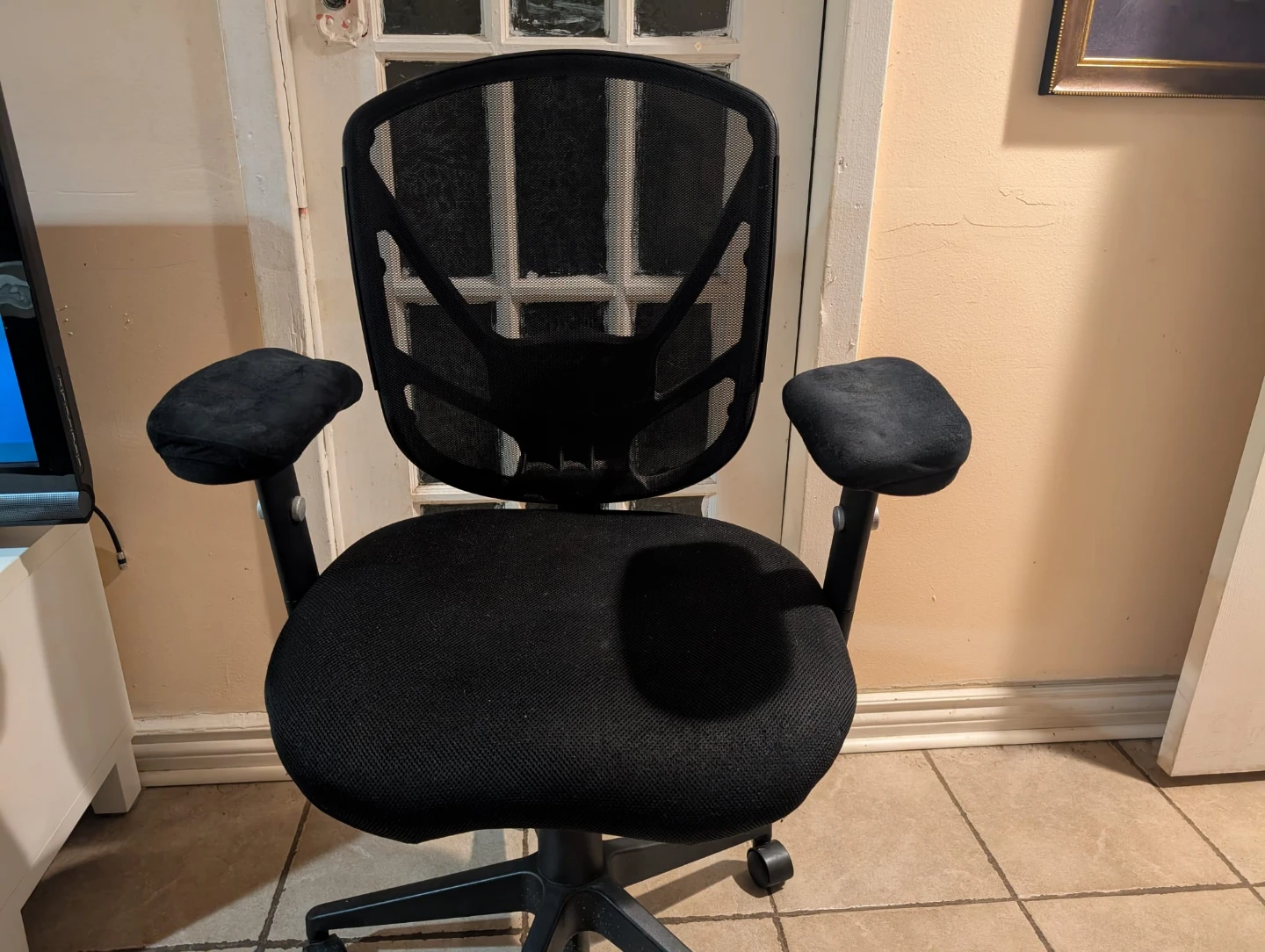 Black Ergonomic Office Chair - photo 2