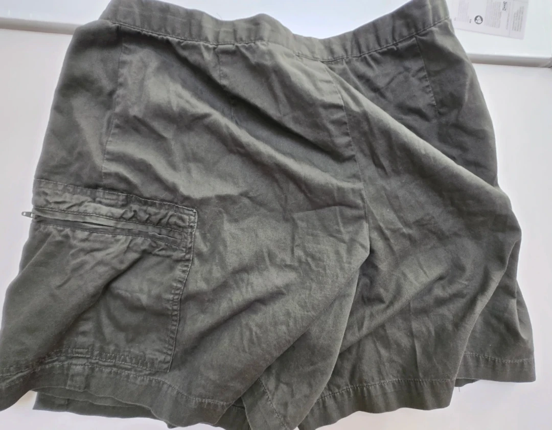 Green Cargo Skort Size 6 - photo 3