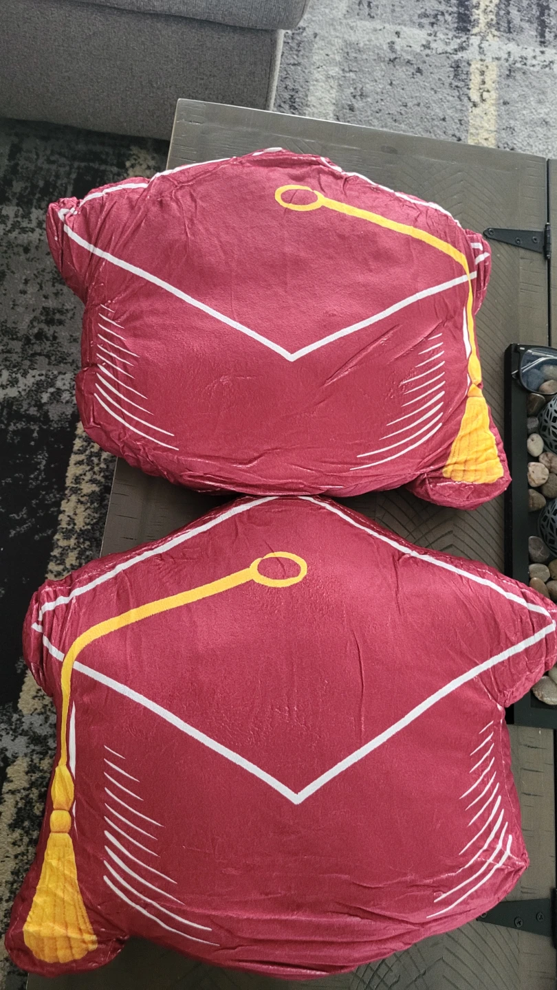 Graduation Cap Pillows (2-Pack) - photo 5