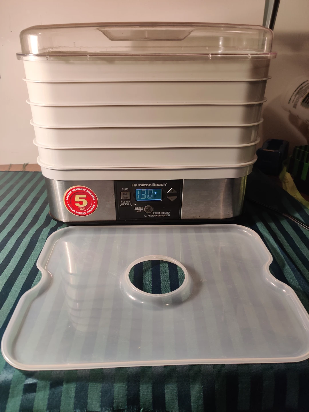 Hamilton Beach Food Dehydrator - photo 2