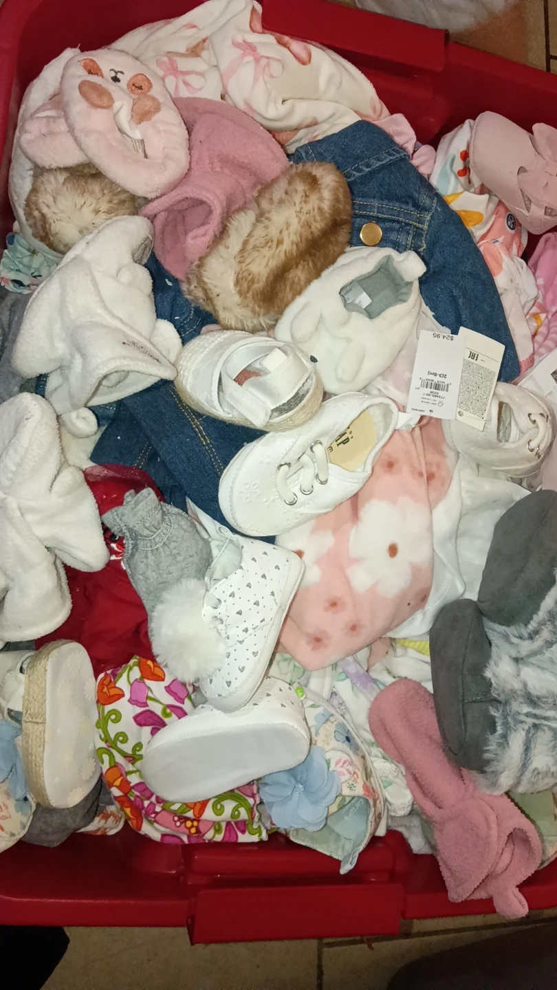 Babygirl clothes newborn -9m