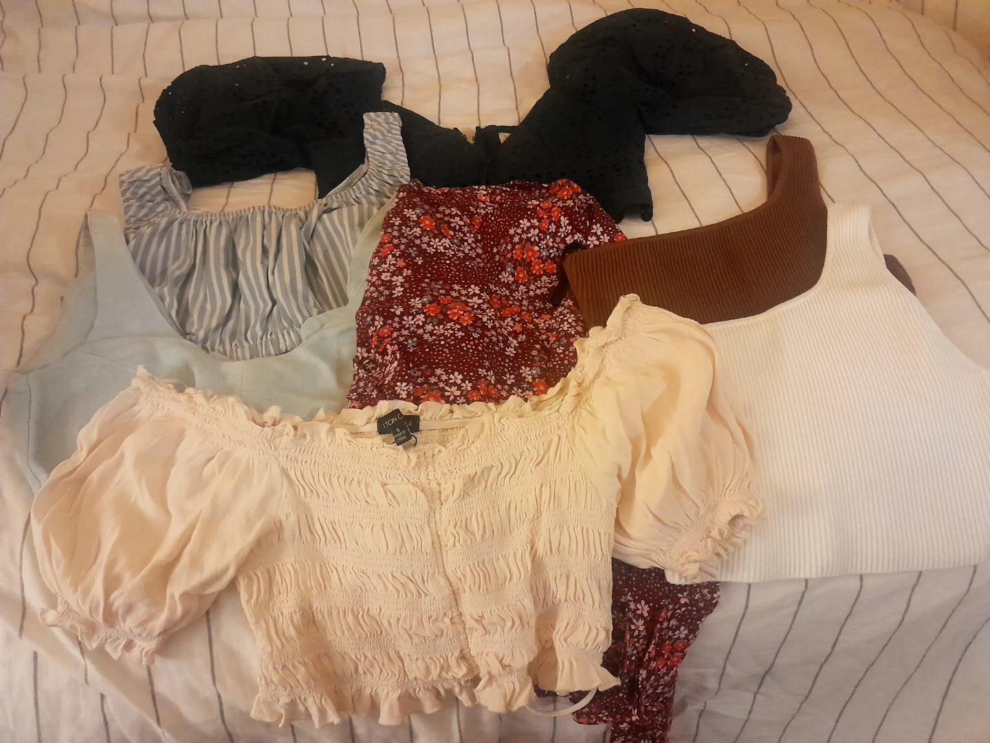 Women's Clothing Size XS all for $25 - photo 4