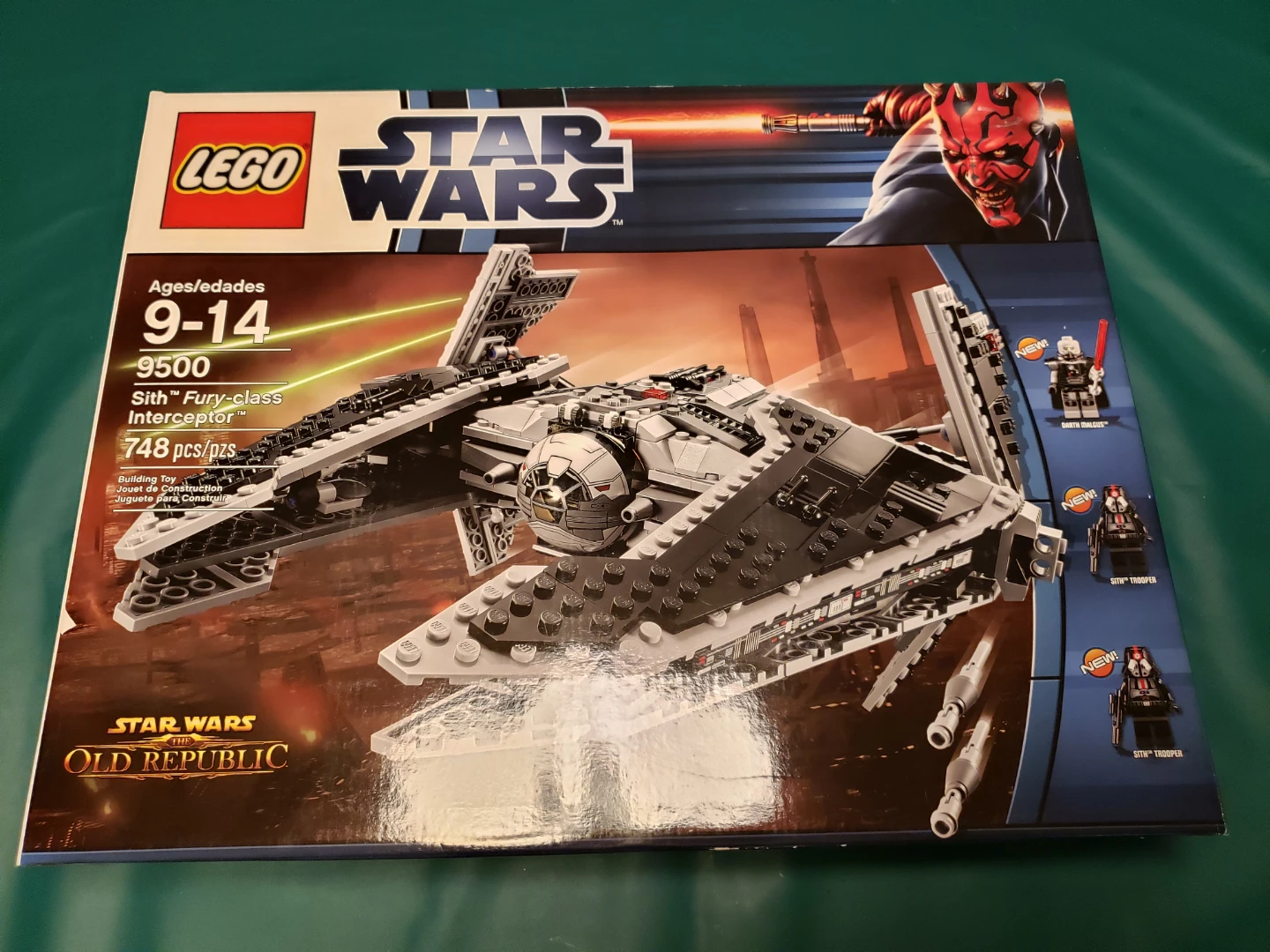 LEGO Star Wars 9500 Sith Fury-class Interceptor Set
