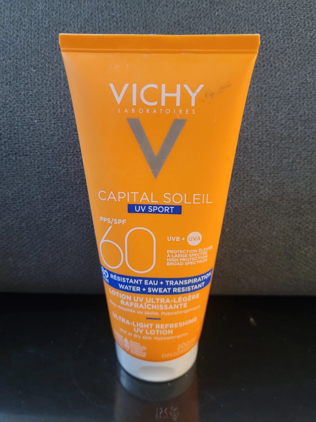 Vichy Capital Soleil UV Sport SPF 60 Lotion - 200ml