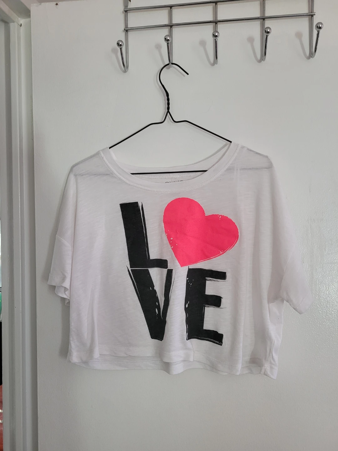 White Cropped LOVE Heart T-Shirt