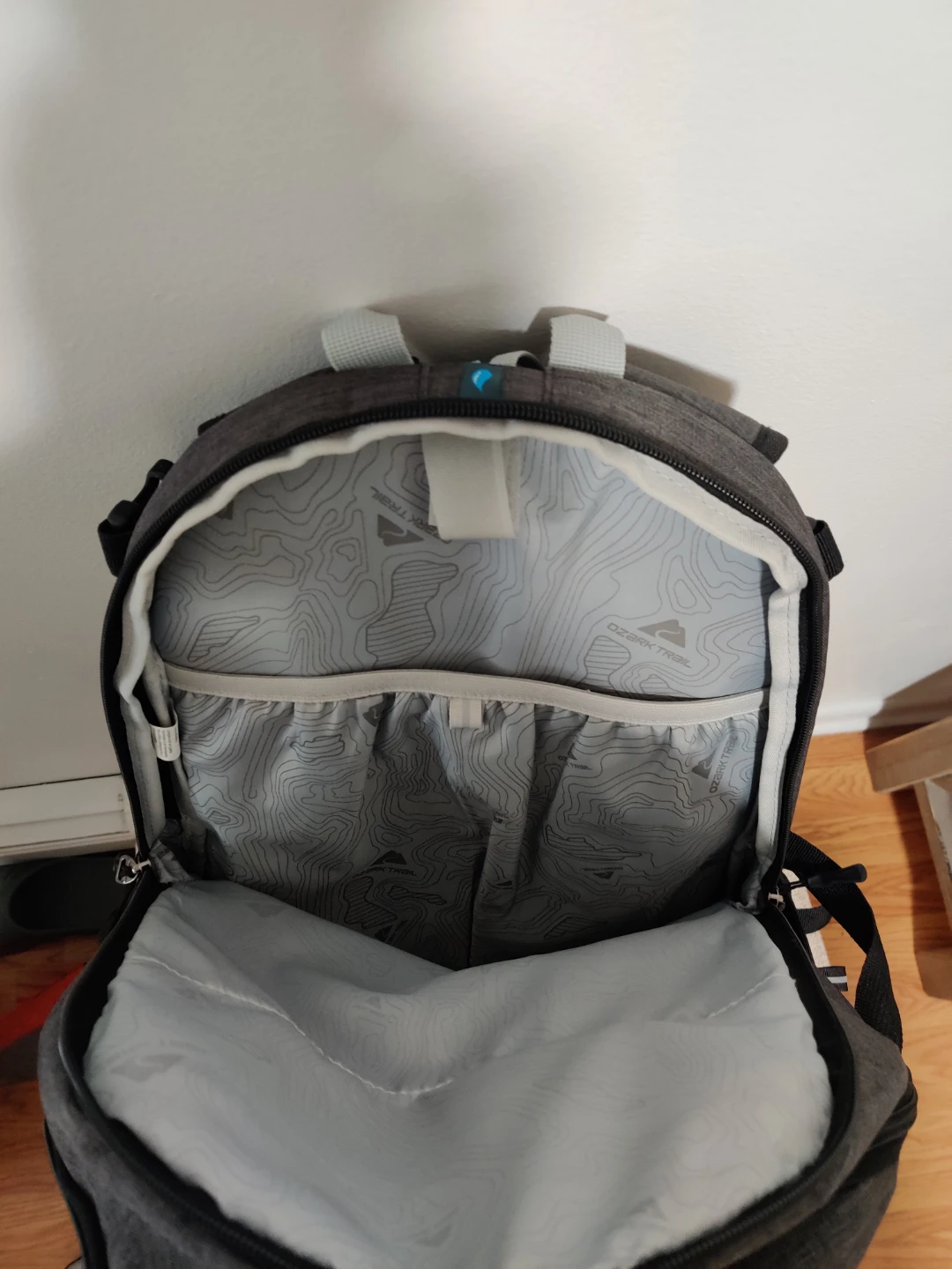 Ozark Trail Gray Backpack - photo 4