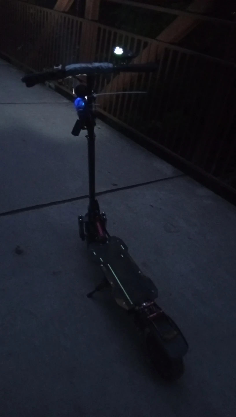 V.E sports escooter 70kmh - photo 3