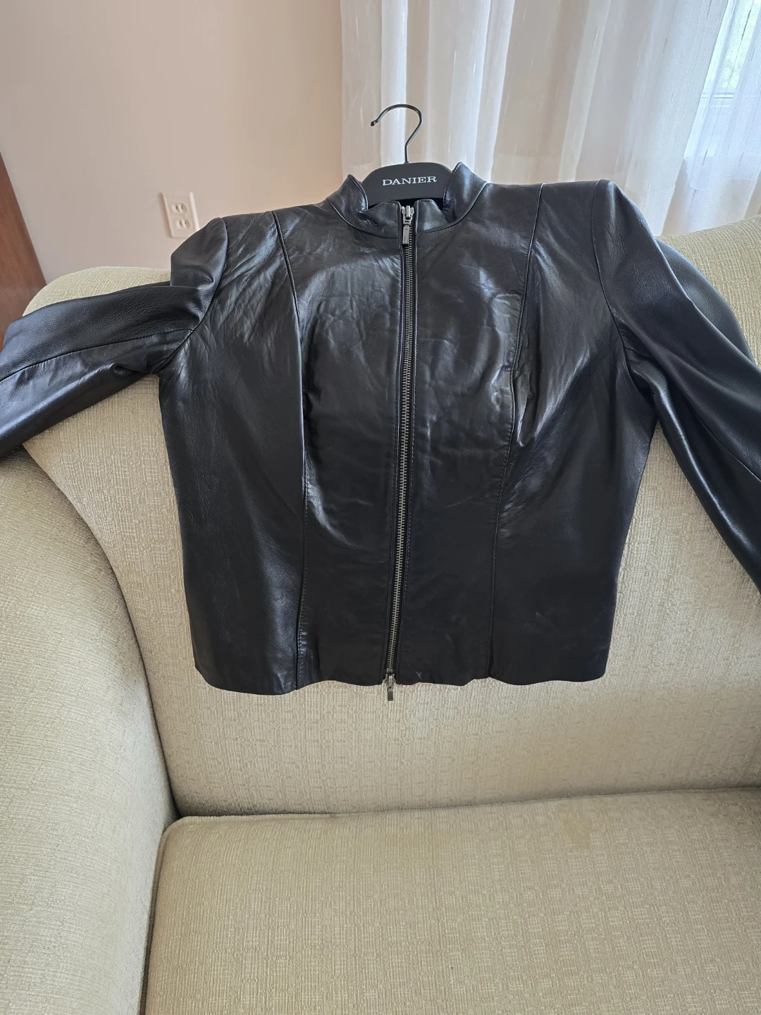 Danier Italian Leather Jacket - photo 3