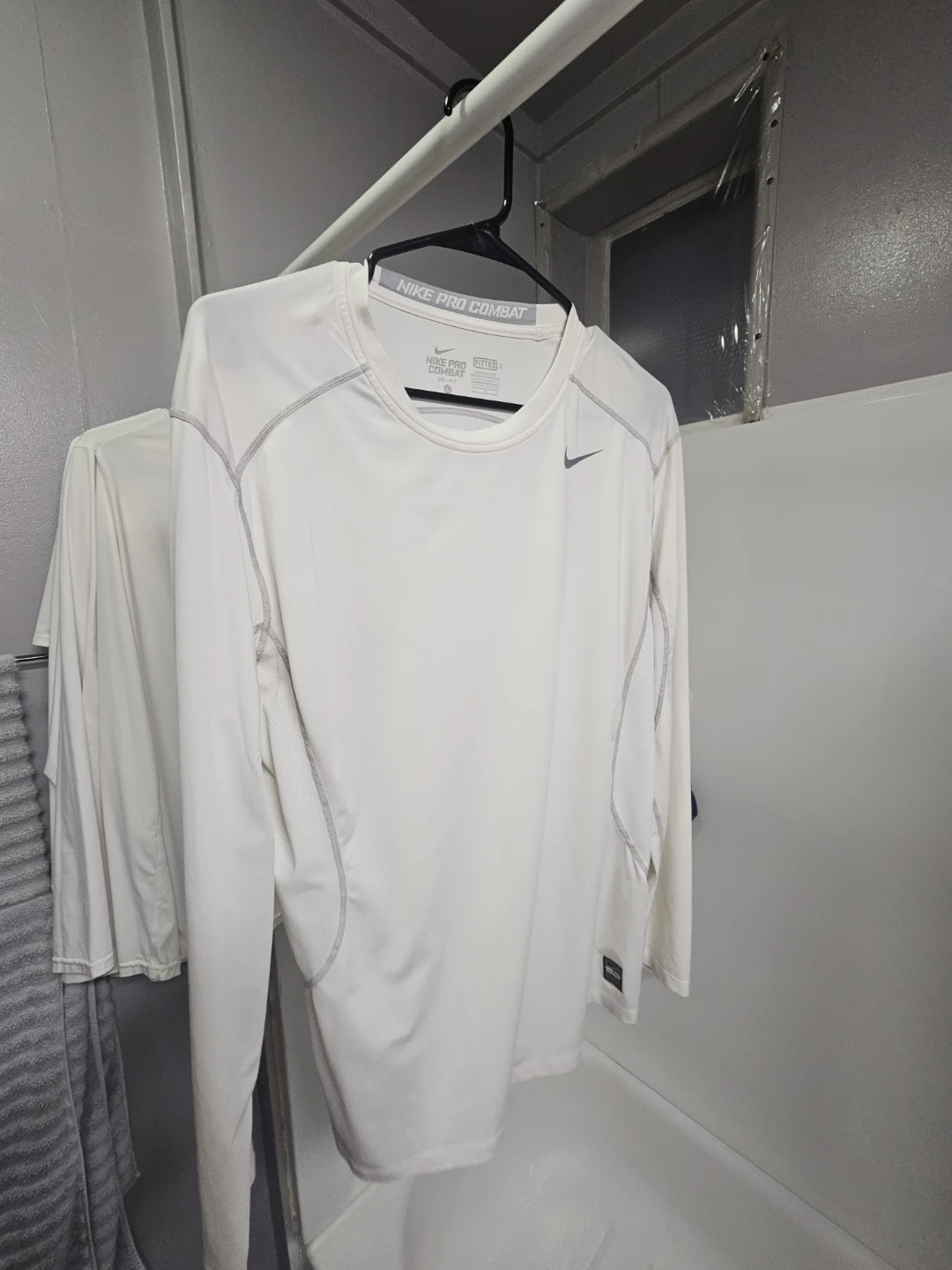 Nike Pro Combat Long Sleeve Shirt - photo 2