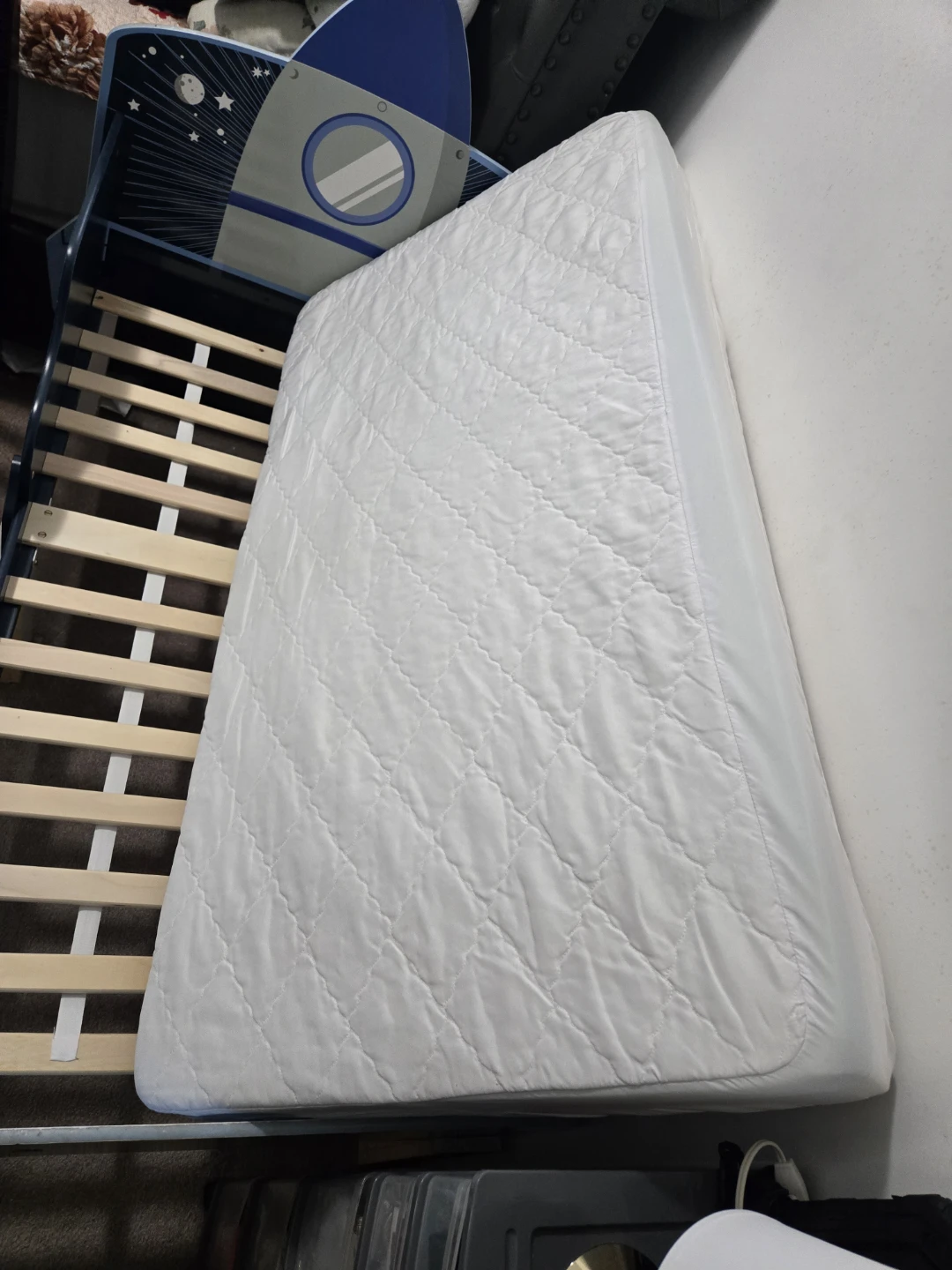 Toddler Rocket Bed Frame with Mattress - photo 2