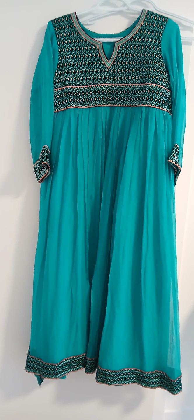 Elegant Anarkali 3 Piece Suit Teal, brand new - photo 2