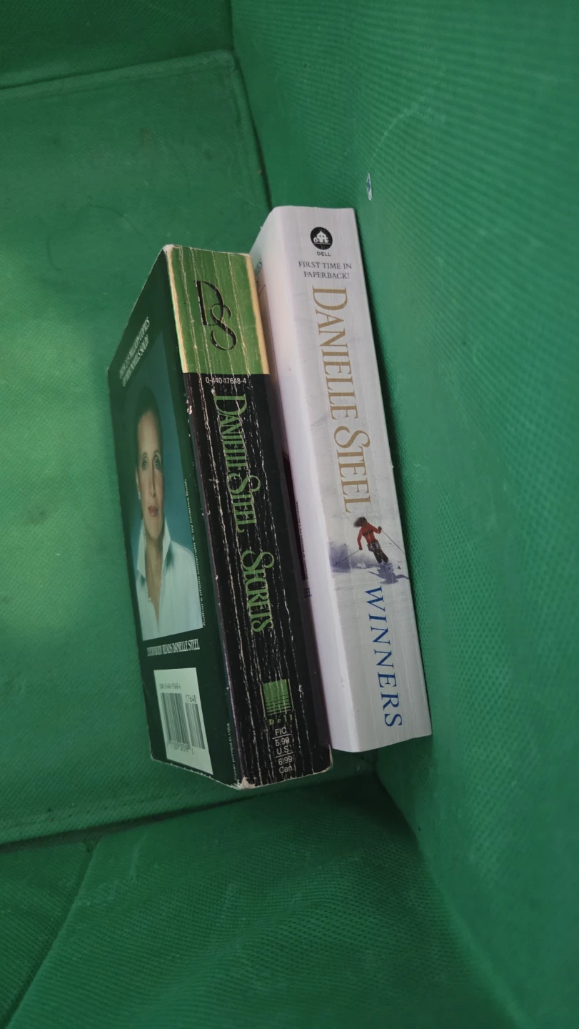 Collection of Books - Sandra Brown & More - photo 5