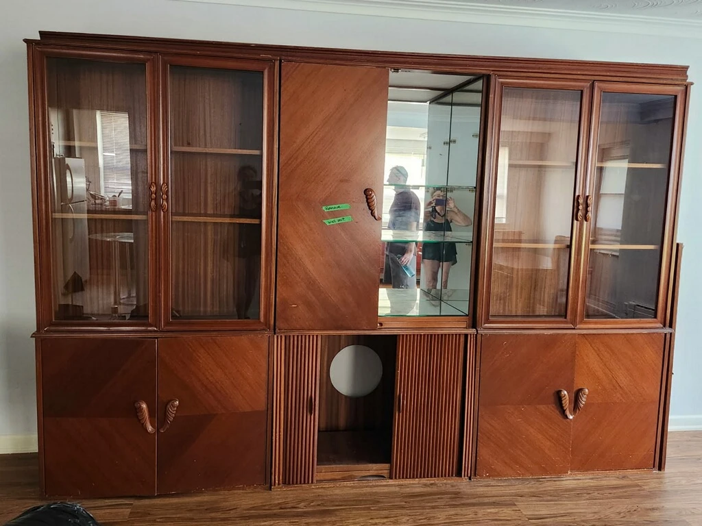 Wooden Dining Set with Chairs need gone today