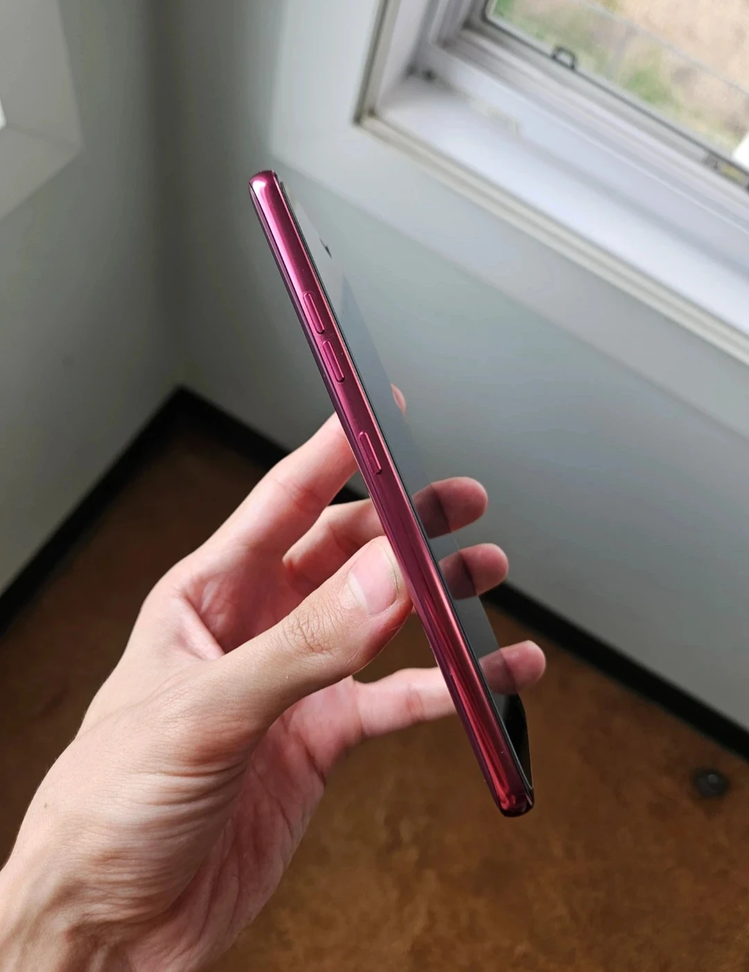 LG G7 ThinQ - photo 3